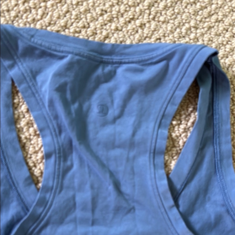 Lululemon Blue Sleeveless Women's Top - Picture 3 of 3